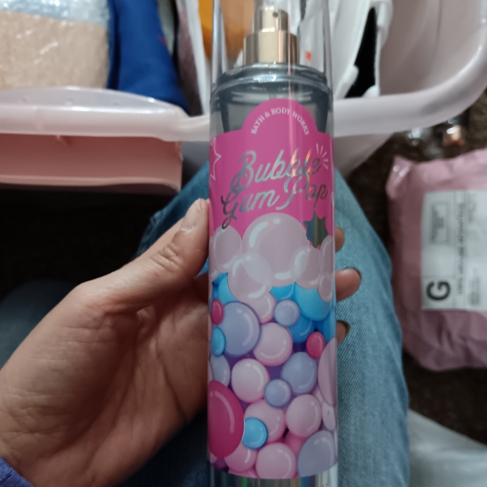*Sold*Bubble Gum Pop Body Mist